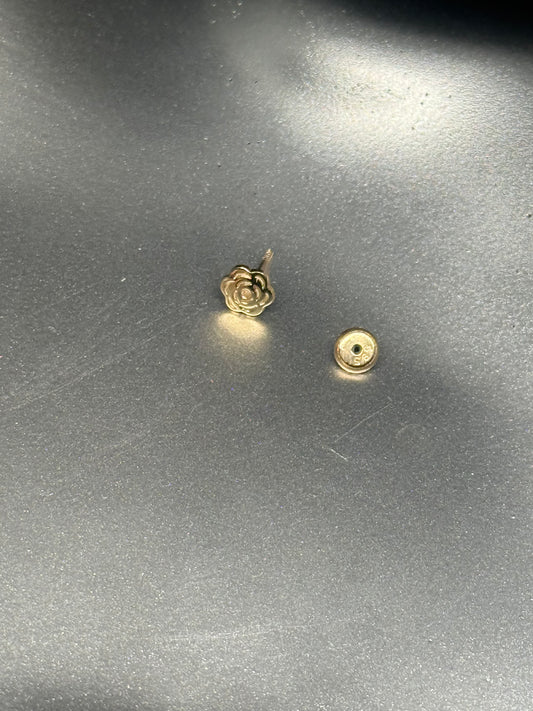 14K Gold Rose Studs – A Touch of Grace & Beauty