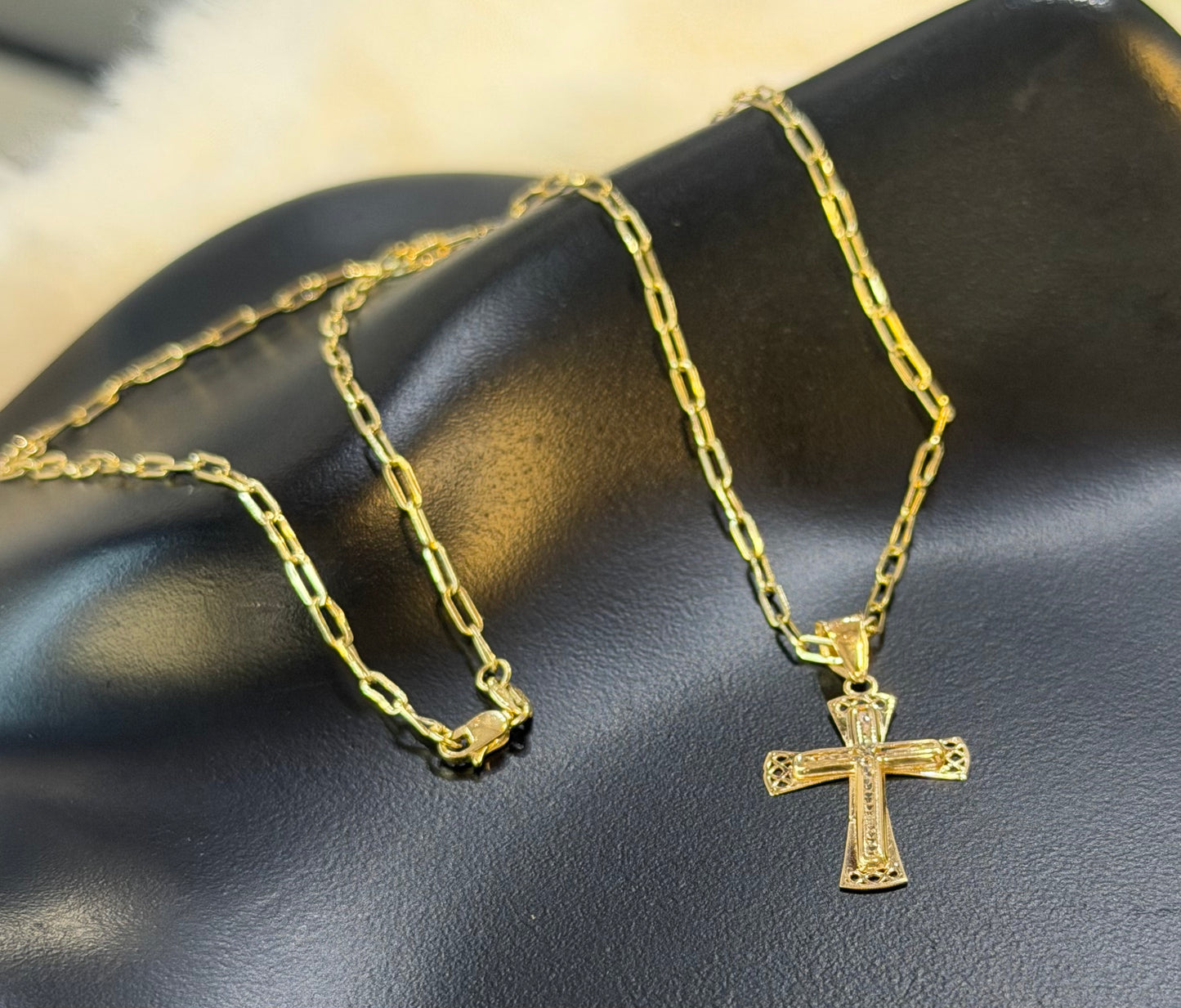 14K Gold Cross Necklace – Timeless Faith
