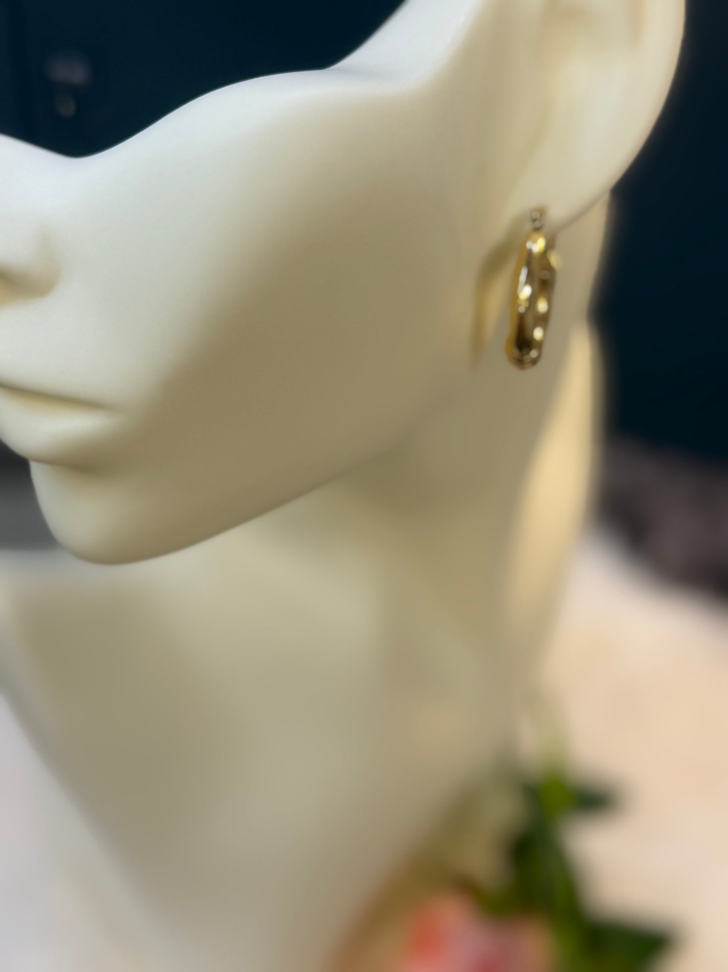14K Gold Classic Hoop Earrings ✨