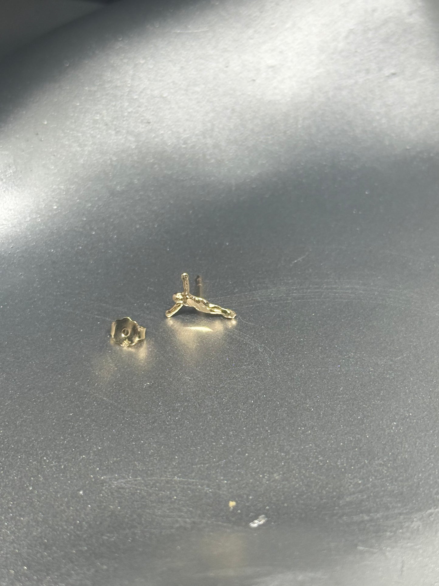 Mini Jesús Studs — 14K Gold