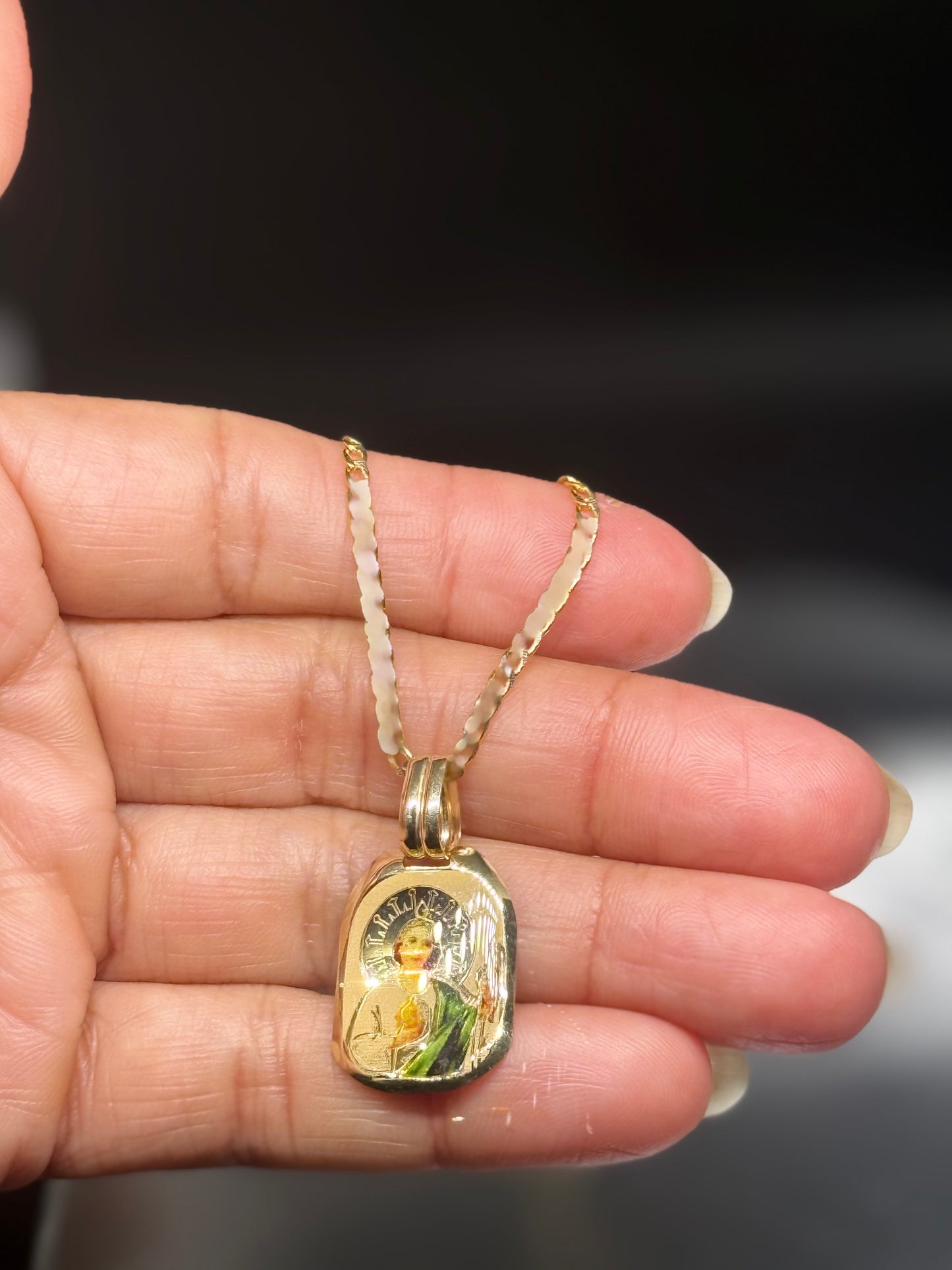 14K Gold Sagrado Corazón Necklace