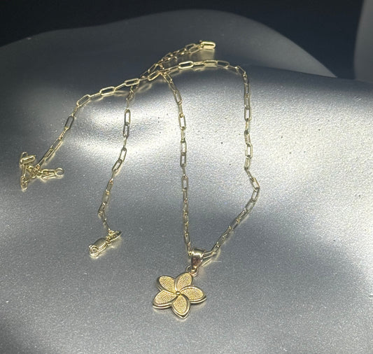 14K Gold Textured Flower Necklace