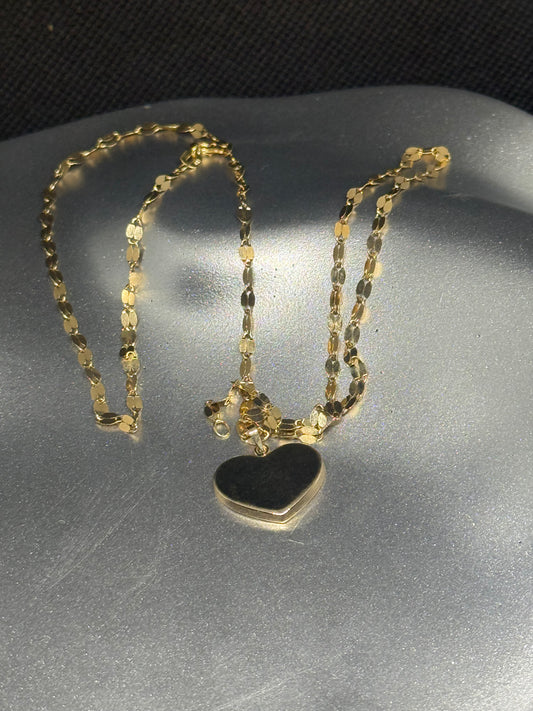 14K Gold Heart Necklace – Timeless Love & Light