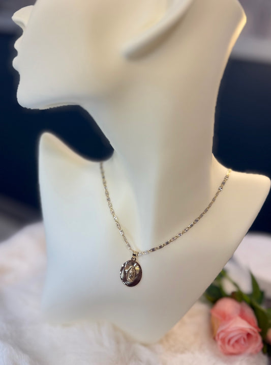 14K Gold Virgin Mary Necklace – Faith Collection ✨