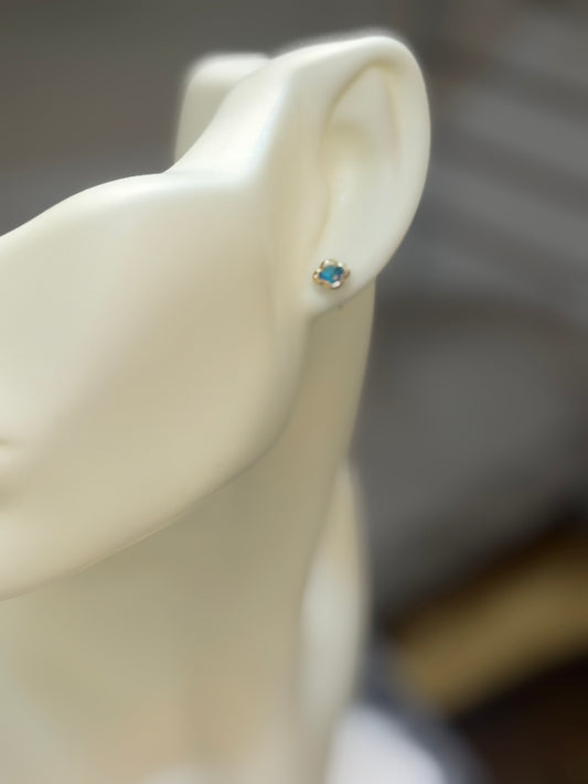 14K Gold Blue Oval Stud Earrings