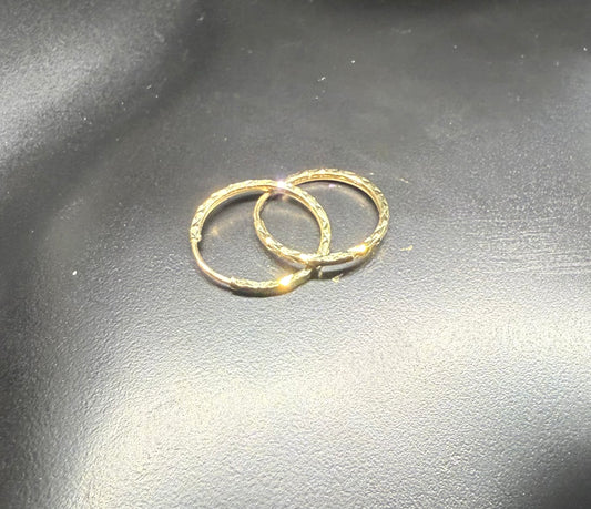 14K Diamond-Cut Petite Hoops