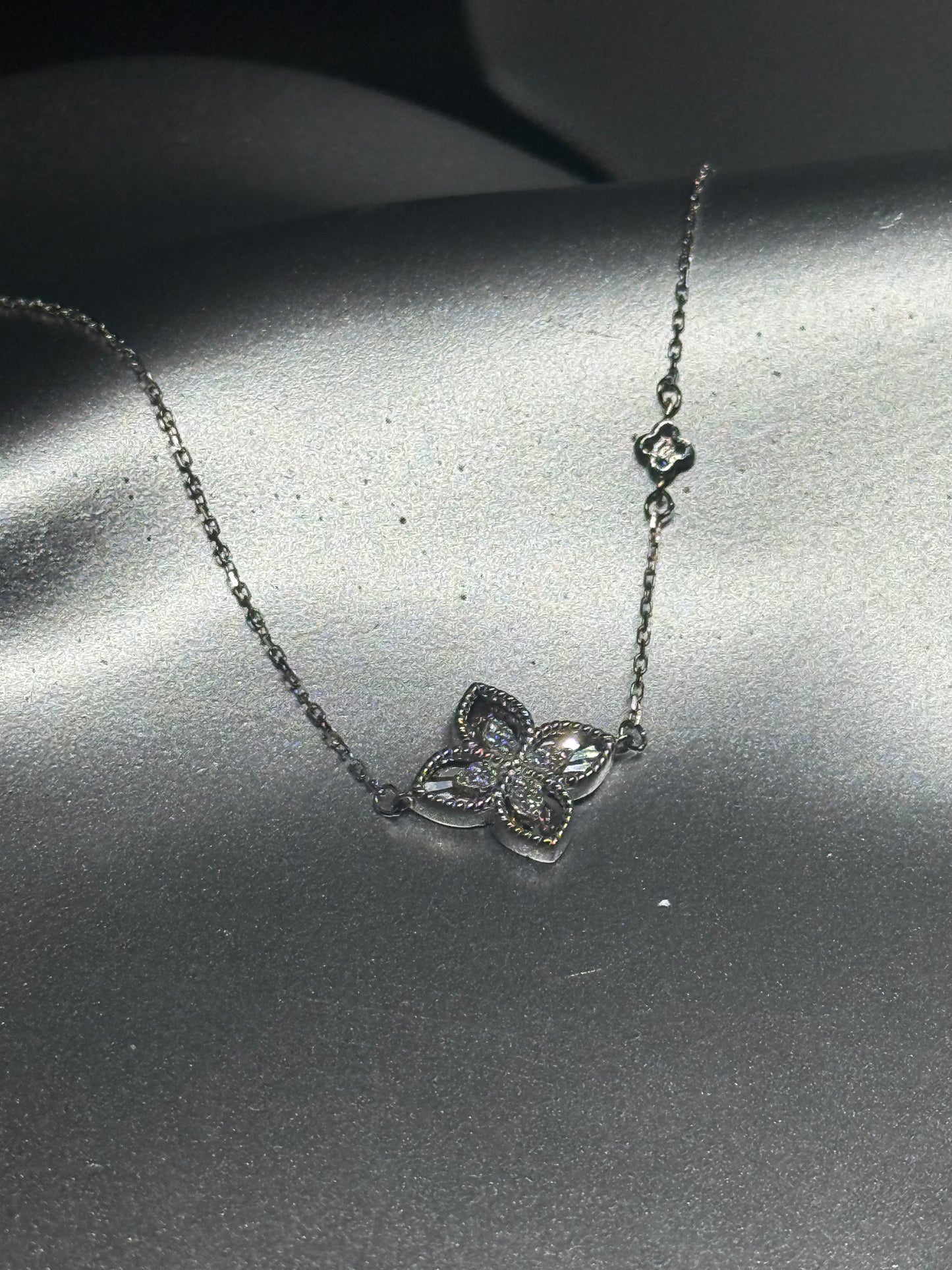 Sterling Silver Clover Pavé Bracelet