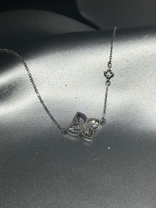 Sterling Silver Clover Pavé Bracelet