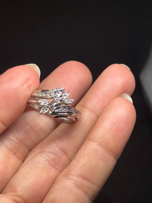 14K White Gold Diamond Ring