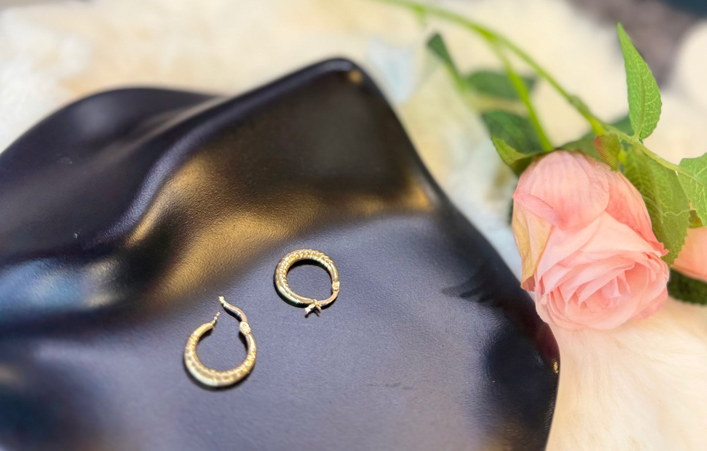 14K Gold Hoop Earrings ✨