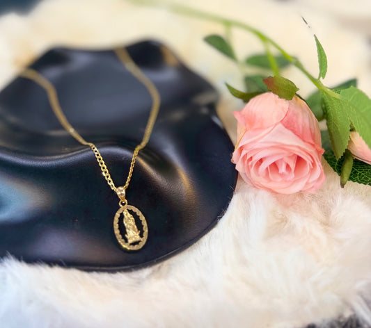 10K Gold Virgin Mary Necklace ✨