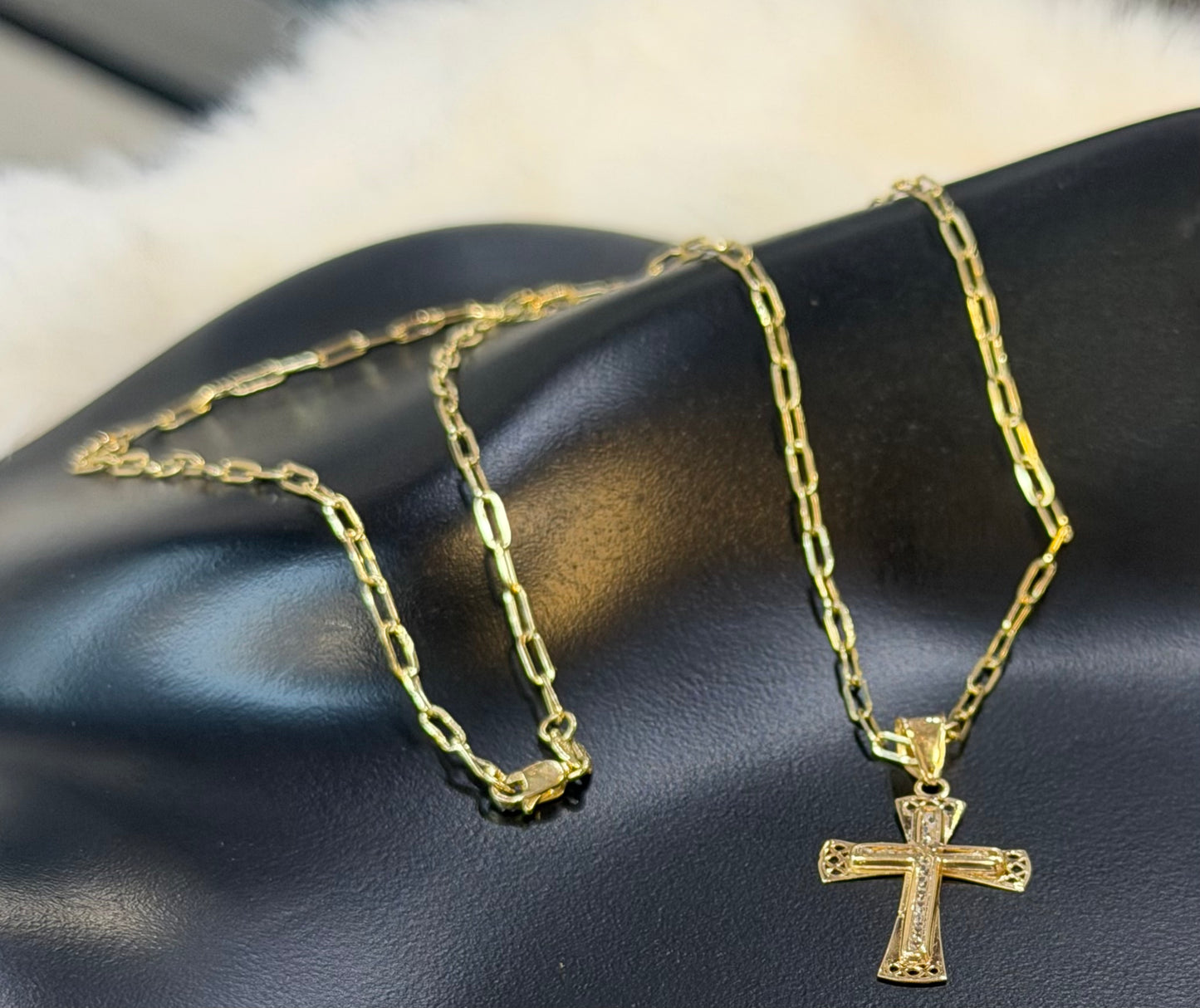 14K Gold Cross Necklace – Timeless Faith