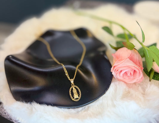 10K Gold Virgin Mary Necklace ✨
