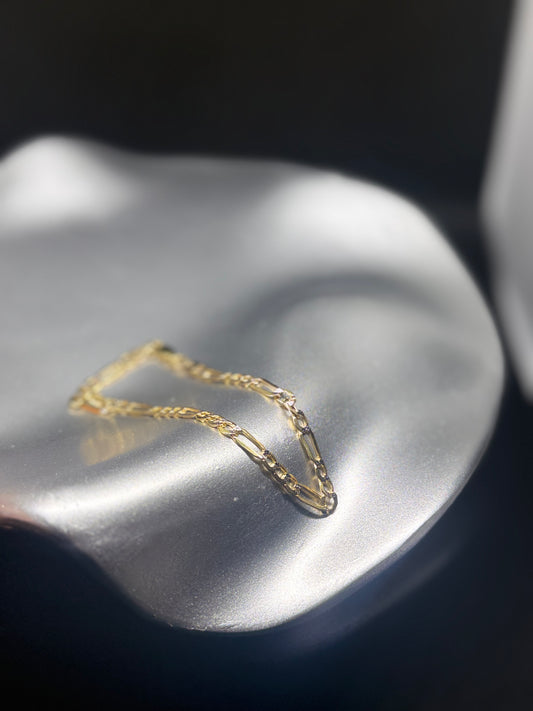 14K Gold Diamond-Cut Figaro Bracelet