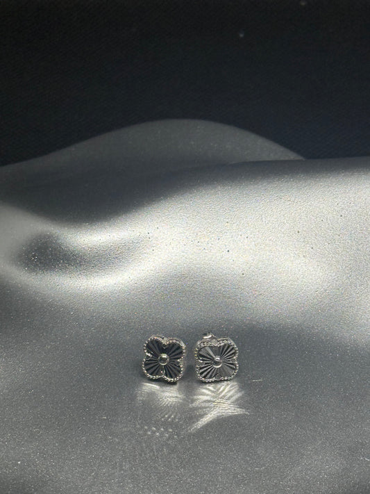 Lucky Clover Earrings in 925 Silver